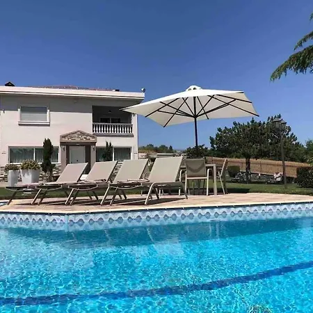 Casa Chrissy Villa Plagiárion