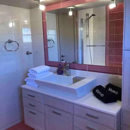Casa Chrissy Villa